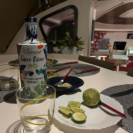 Imagine972 Martinique Bateau Hotel A Quai Le Marin 3 Cabines 3 Salles De Bains 6 Pers Maxi מראה חיצוני תמונה