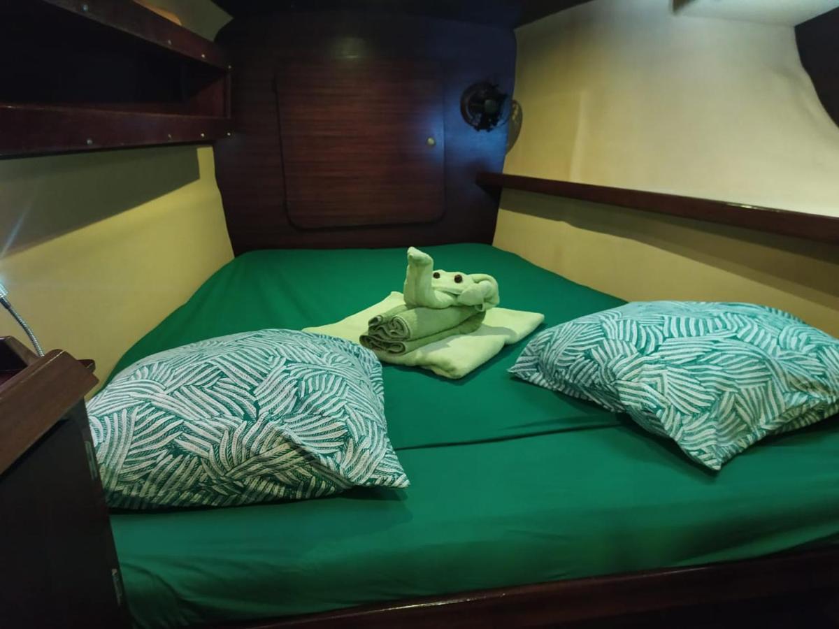 Imagine972 Martinique Bateau Hotel A Quai Le Marin 3 Cabines 3 Salles De Bains 6 Pers Maxi מראה חיצוני תמונה